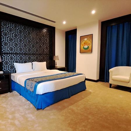 Skyline Apartments Manama Ngoại thất bức ảnh